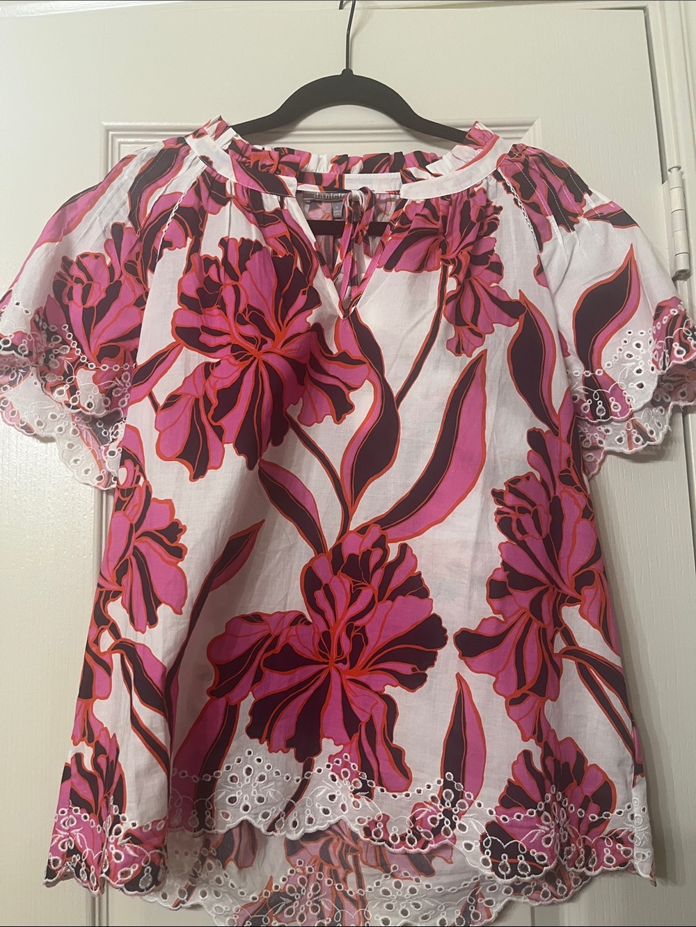 Anthropologie White Cotton Peasant Top with Pink & Magenta Floral Print